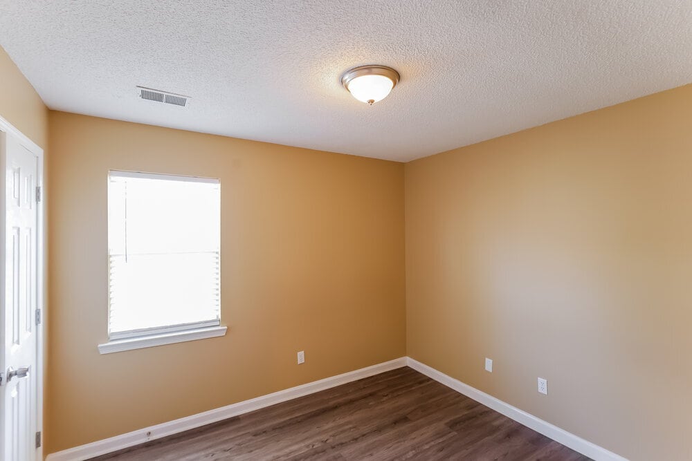 Building Photo - 104 Stonehaven Dr