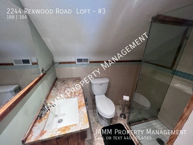 Building Photo - Desirable Cleveland Heights Loft Unit!