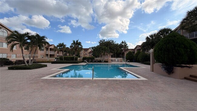 Building Photo - 10610 SW 158th Ct
