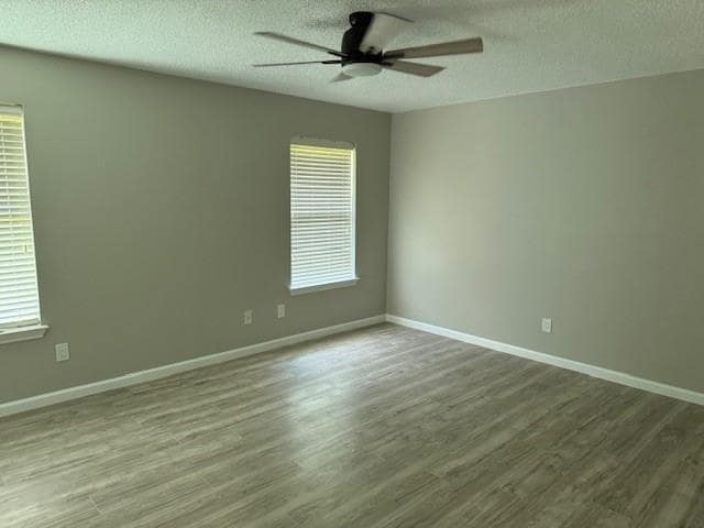 Building Photo - 2700 Whetstone Dr