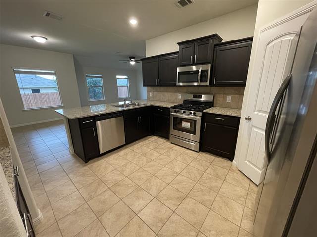 Building Photo - 836 Rutherford Dr