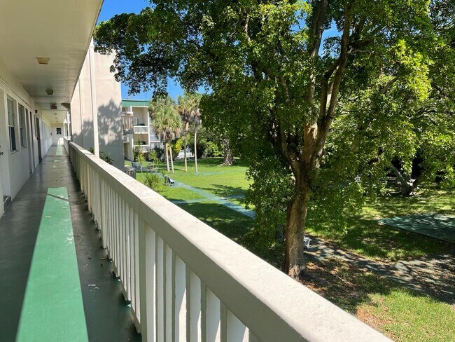 Building Photo - 1420 Atlantic Shores Blvd