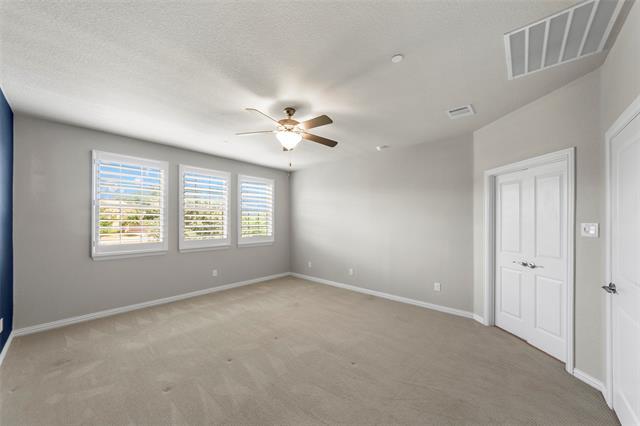 Building Photo - 1323 Bailey Ln