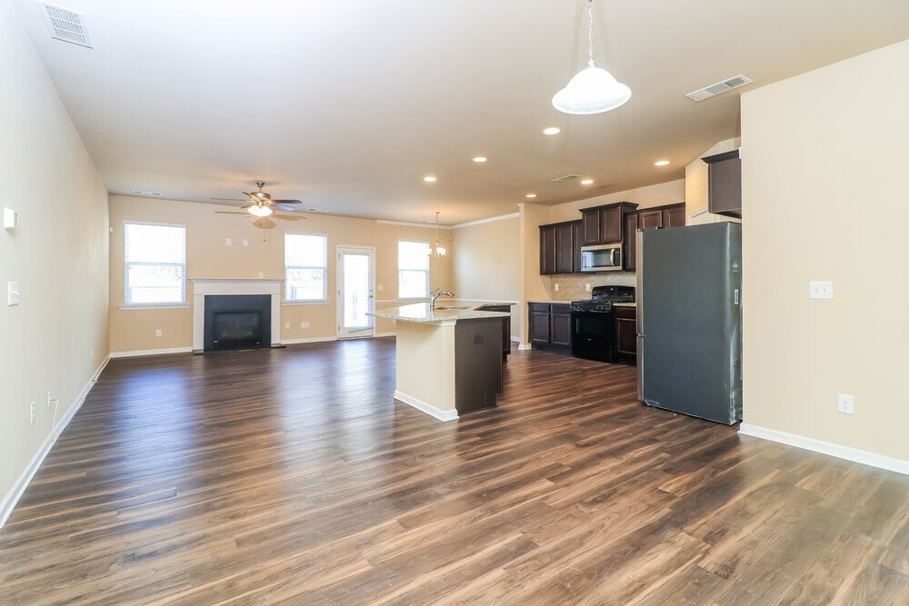 Building Photo - 32 Susie Creek Walk