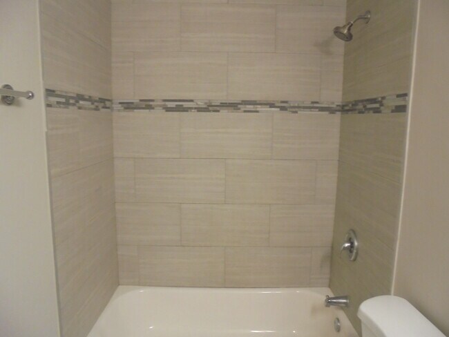 Building Photo - 3414 Cathy Dr