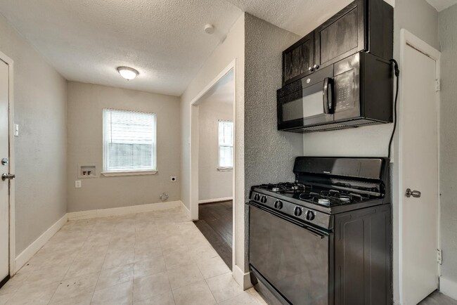 Building Photo - 11769 Gaston Pkwy