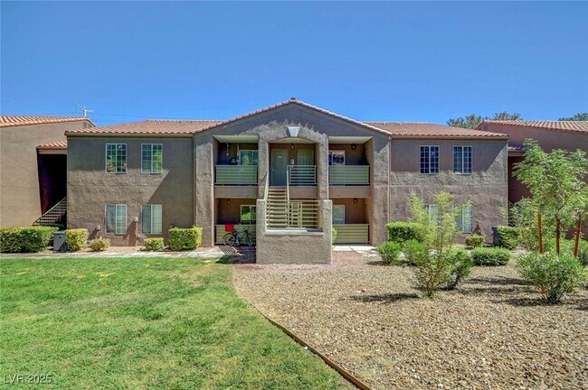 Building Photo - 2121 Blue Breeze Dr