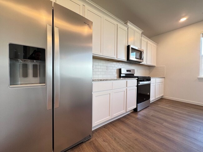 Building Photo - Brand New, Beautiful House-Fort Collins/Windsor