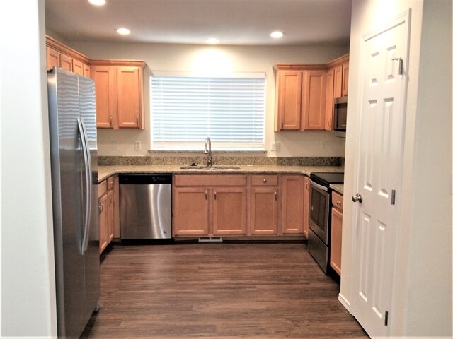 Building Photo - 18321 96th Ave E