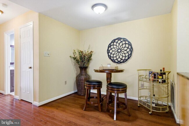 Building Photo - 10208 Ashbrooke Ct