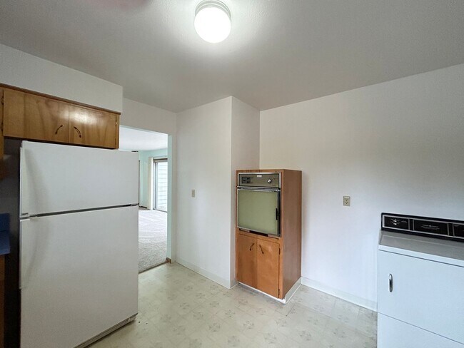 Building Photo - sw114th