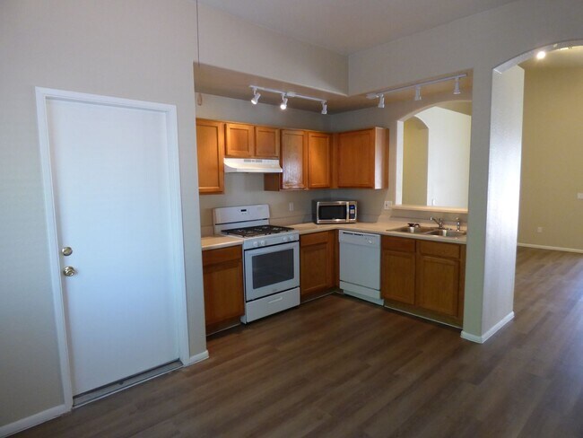 Building Photo - New paint and plank flooring.....convenien...