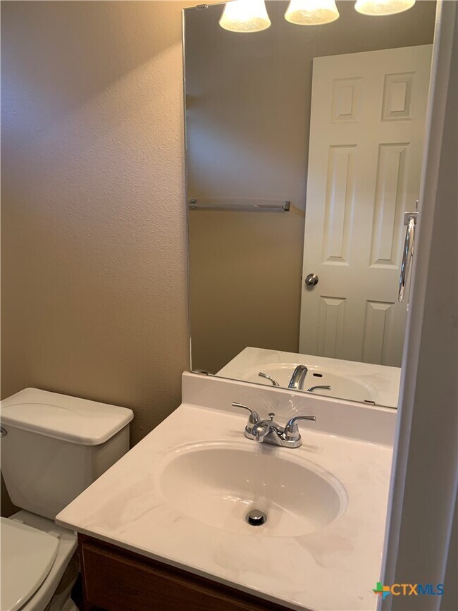 Building Photo - 1113 Branchwood Way