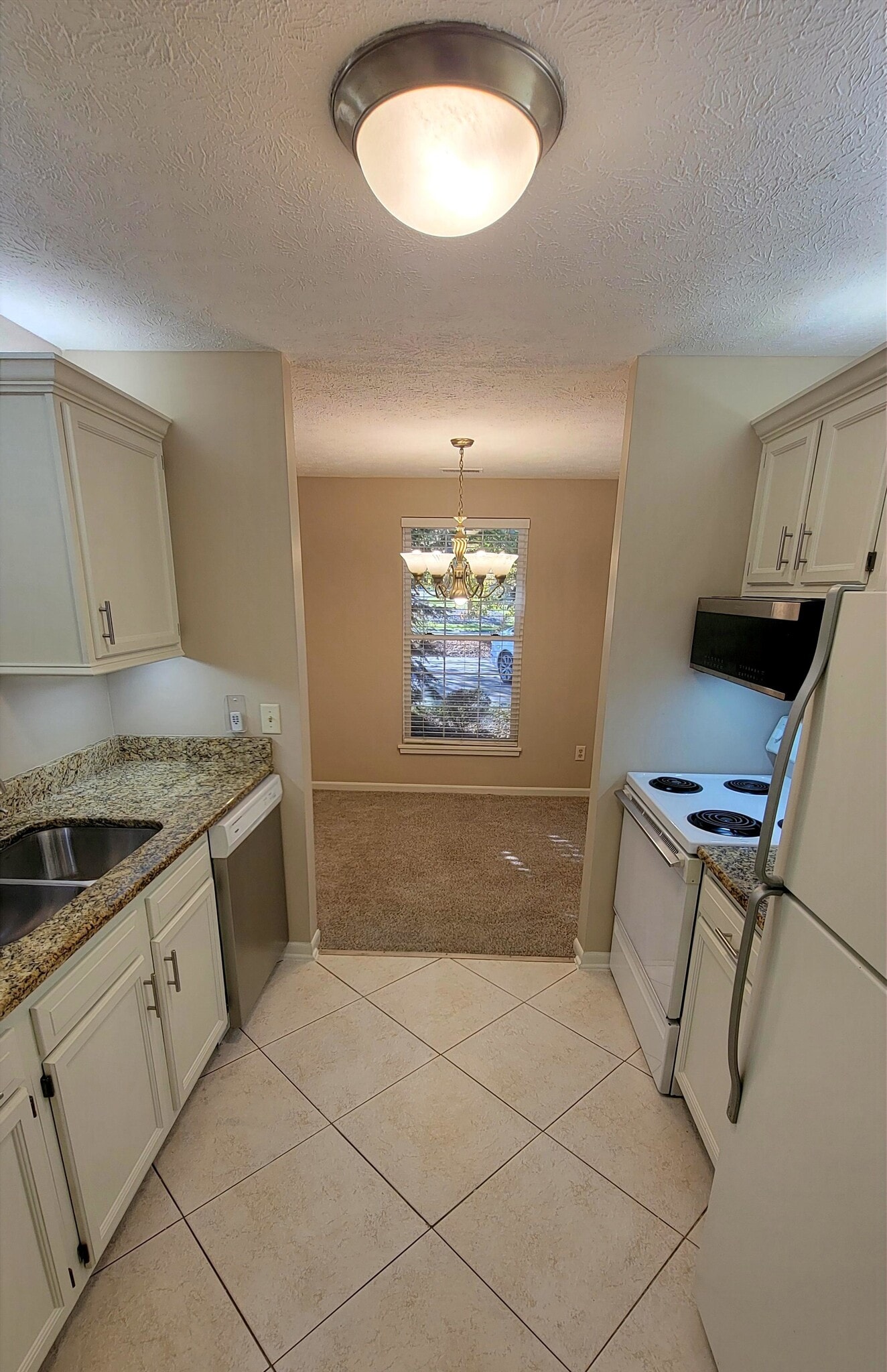 Building Photo - 382 Waterside Avenue