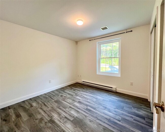 Building Photo - 16 Albano Rdg