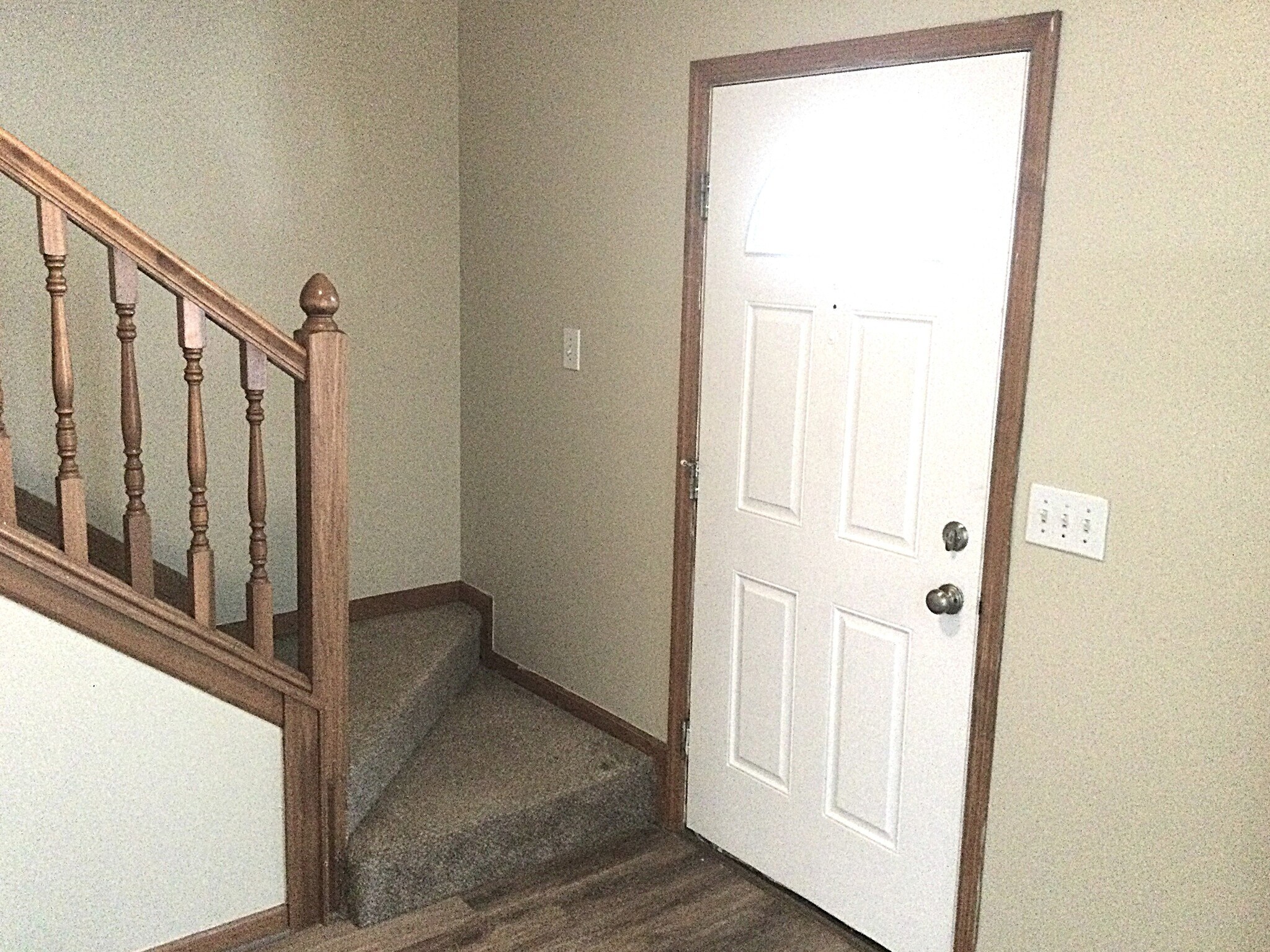 Building Photo - 1915 Berwick Ct