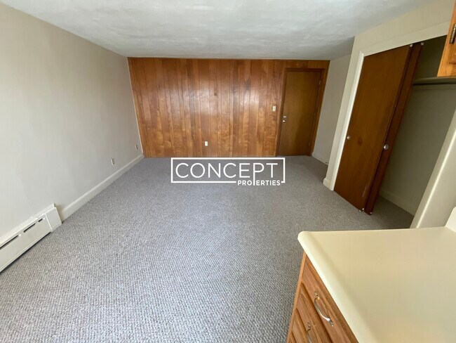 Building Photo - 9 Chester St