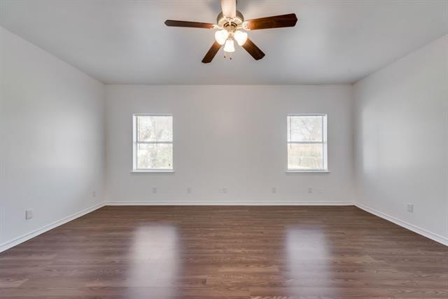 Building Photo - 706 Audra Ln