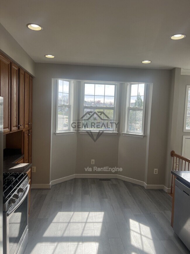 Building Photo - 3316 Broker Ln