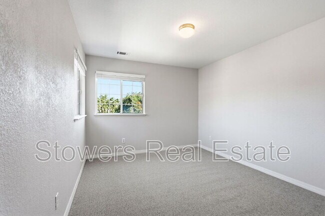 Building Photo - 23 Westbourne Ct