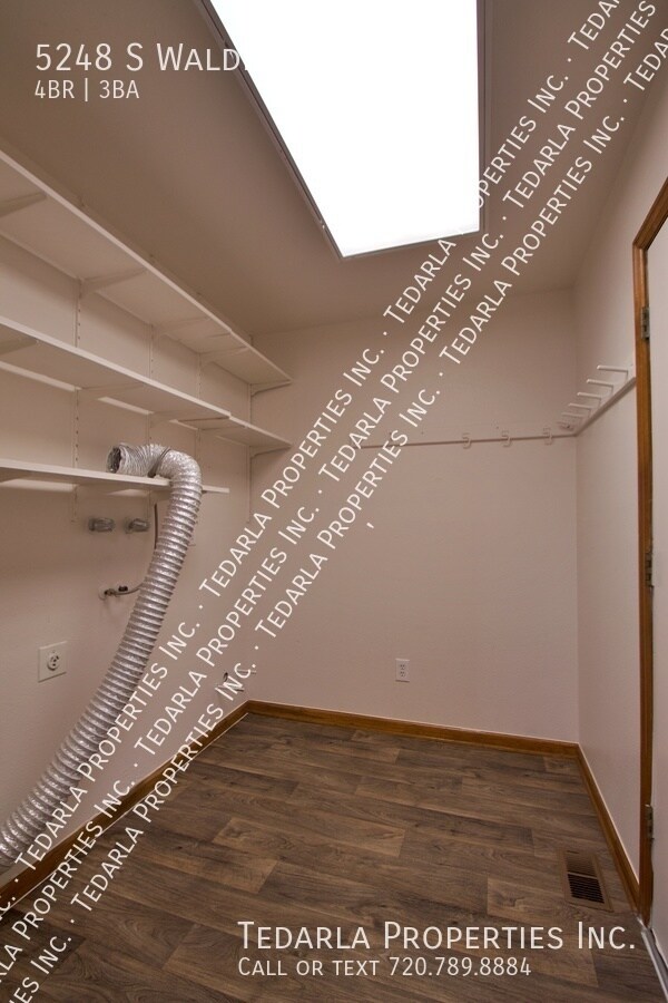 Building Photo - 5248 S Walden Cir