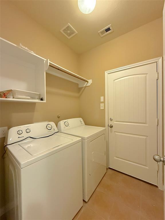 Building Photo - 24715 Colonial Elm Dr