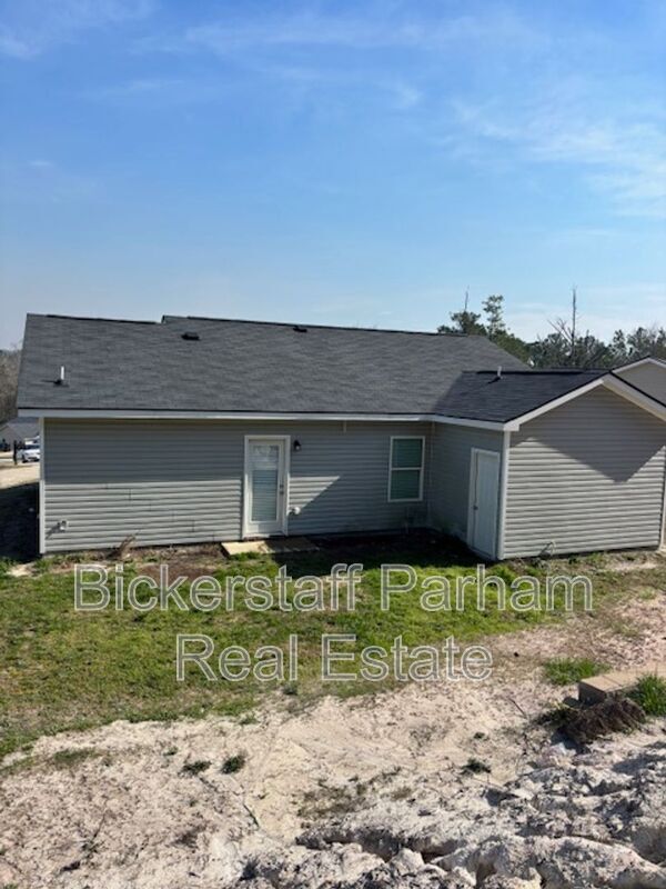 Building Photo - 6379 Sandy Bottom Dr