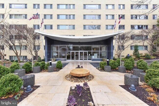 Building Photo - 4600 Connecticut Ave NW