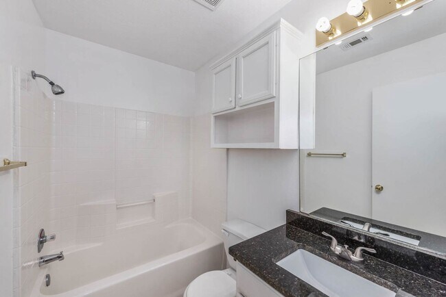 Primary Photo - Gorgeous 3 Bed, 2 Bath in Edelweiss Estates!