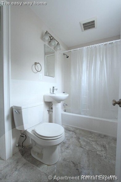 Building Photo - 134 Summer St