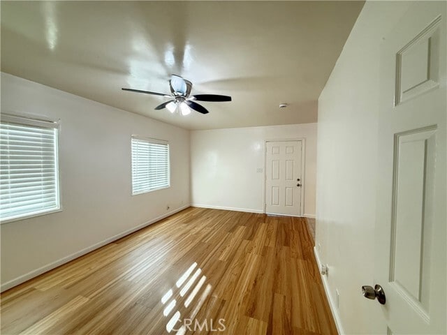 Building Photo - 469 E Algrove St