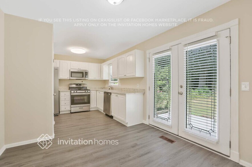 Building Photo - 107 Huntwood Dr