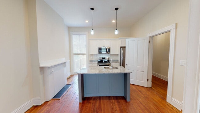 Building Photo - 23 S Morris St