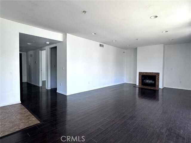 Building Photo - 711 Bridewell St