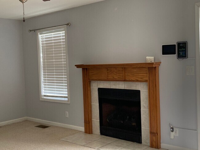 Building Photo - 2566 Leprechaun Ln