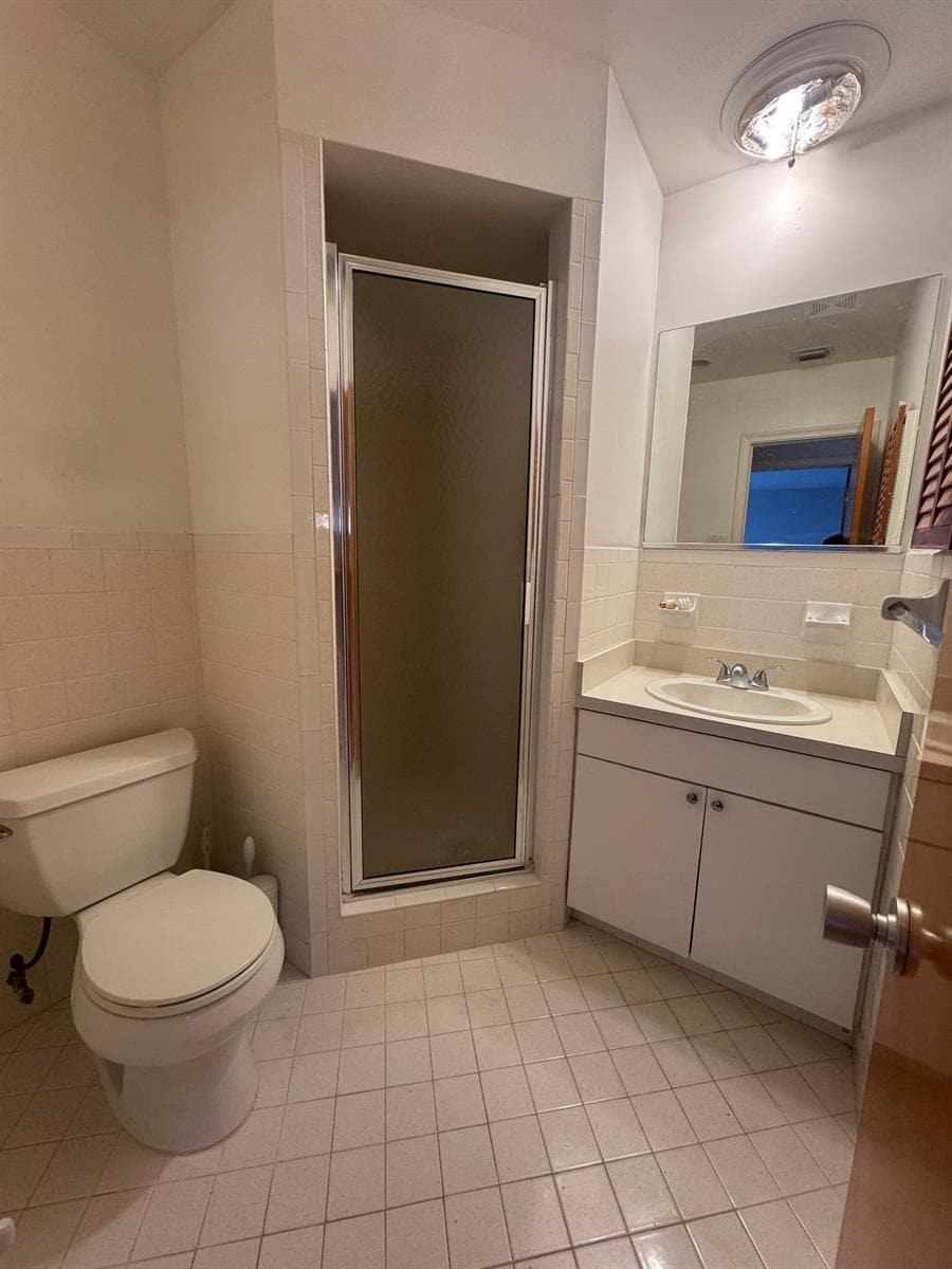 Building Photo - 8600 NW 35th St