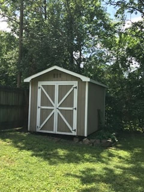 Building Photo - Sylvan Heights 3 bedroom Home For Rent