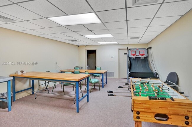 Building Photo - 1201 S Ocean Dr