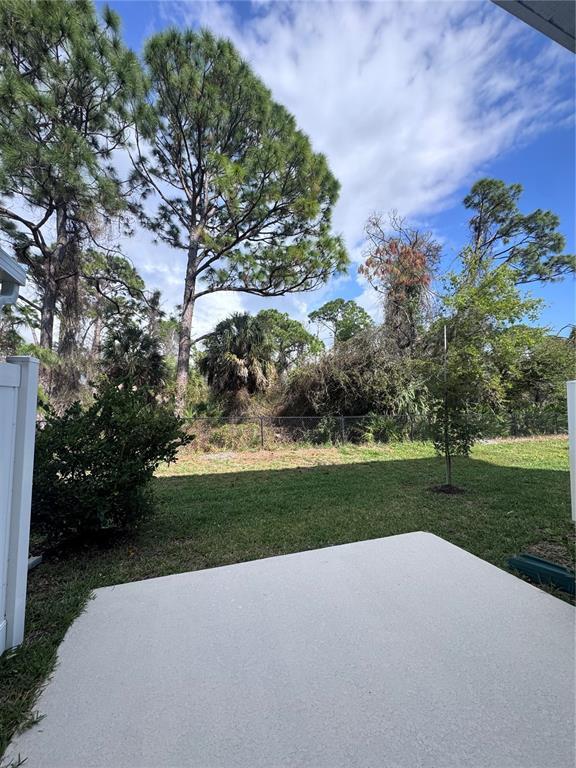 Building Photo - 15132 Cuzcorro Ct