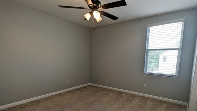 Building Photo - 133 Rush Haven