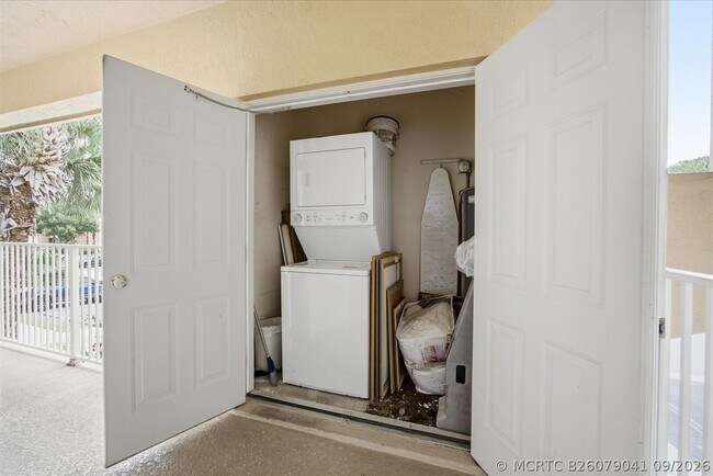 Building Photo - 8340 Mulligan Cir