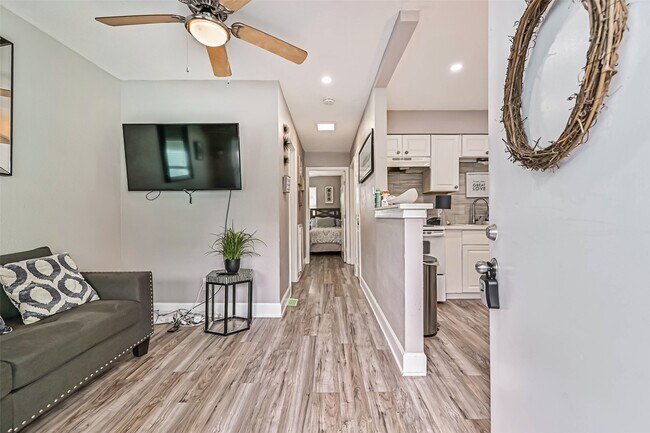 Building Photo - 2914 Avenue K Ave