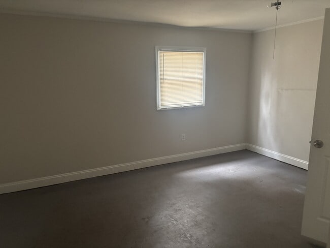 Building Photo - 3048 Marigold Ln