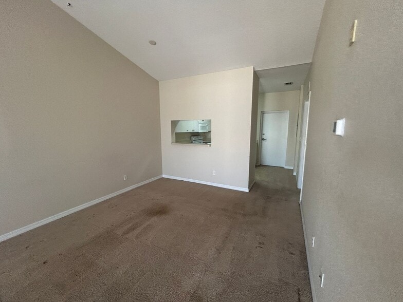 Building Photo - 8424 Bernwood Cove Loop