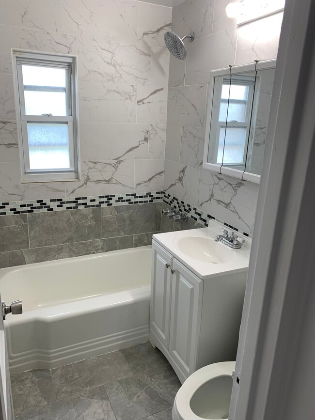 Building Photo - 50 Union Ave