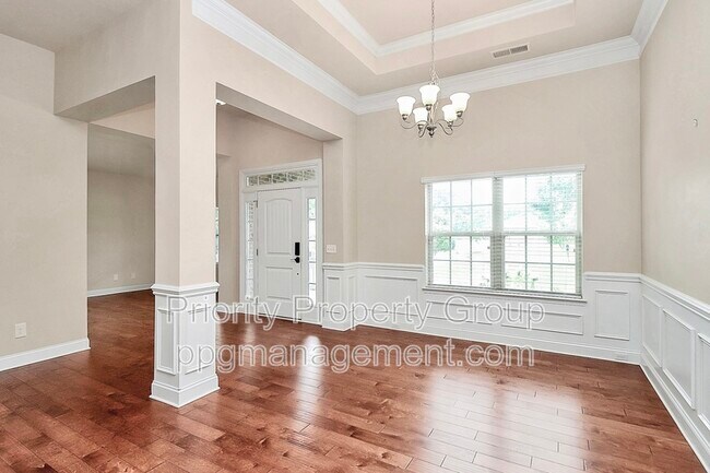 Building Photo - 141 Tall Fern Lp