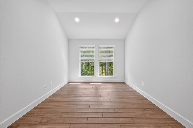 Building Photo - 232 W Netleaf Ct
