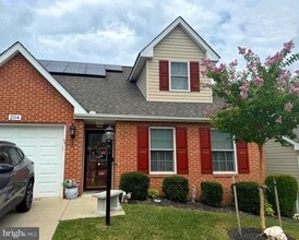 Building Photo - 204 Frock Dr