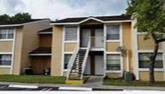Building Photo - 8057 SW 21st Ct