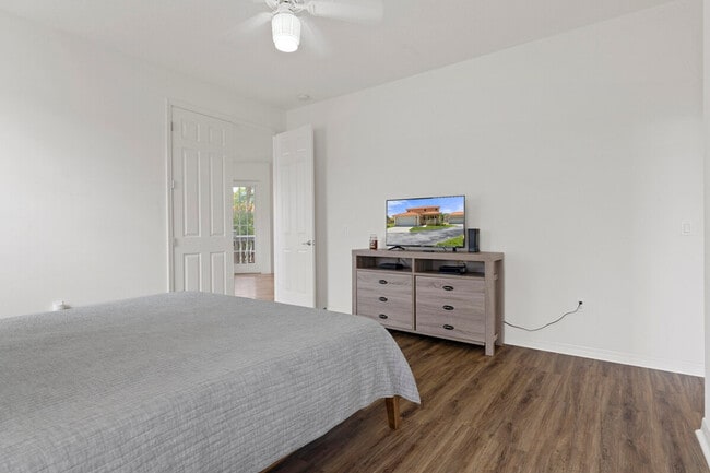 Building Photo - 4780 S Polderland Way